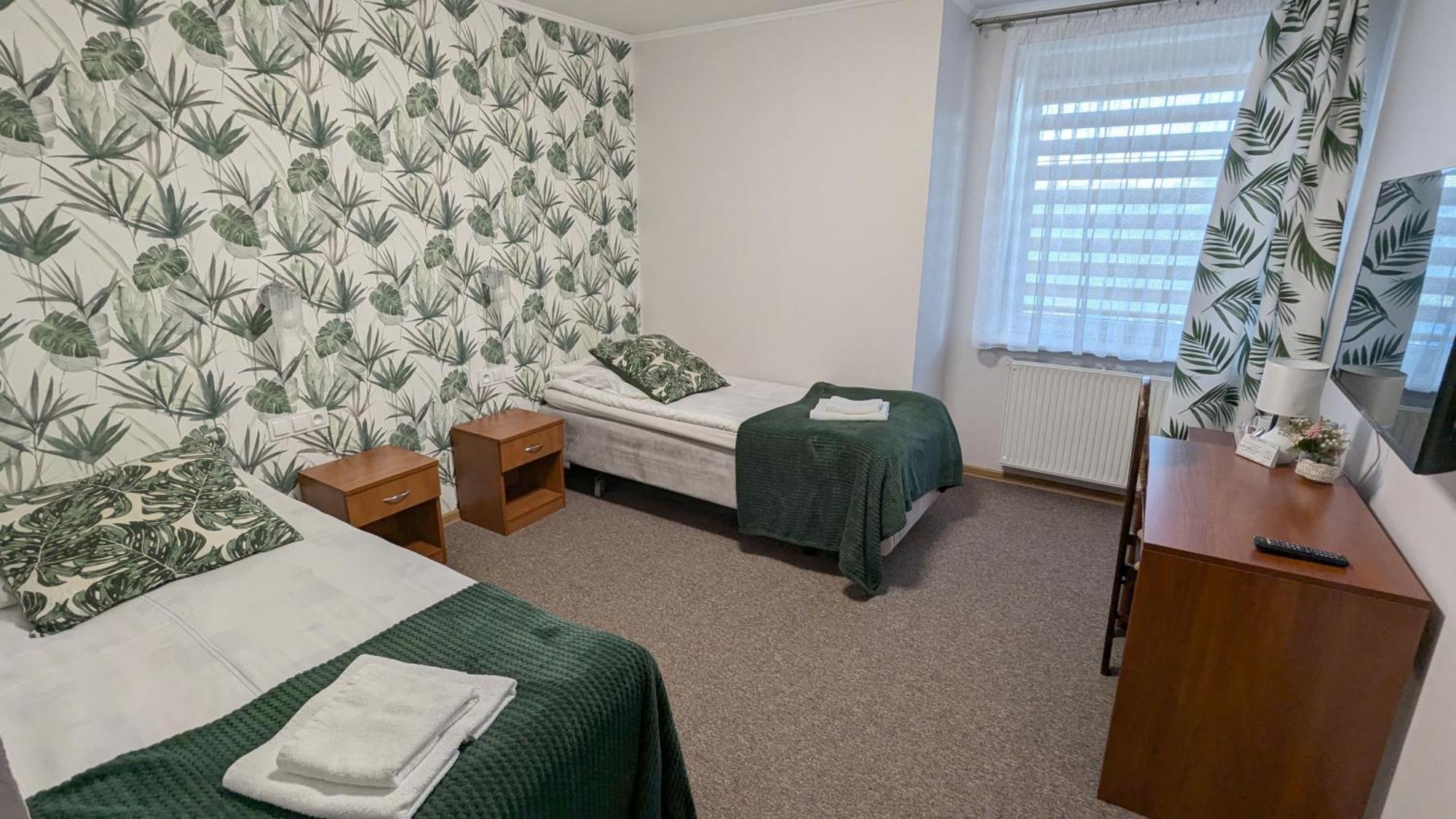 Hotel Magnat Głogów Małopolski Exteriör bild