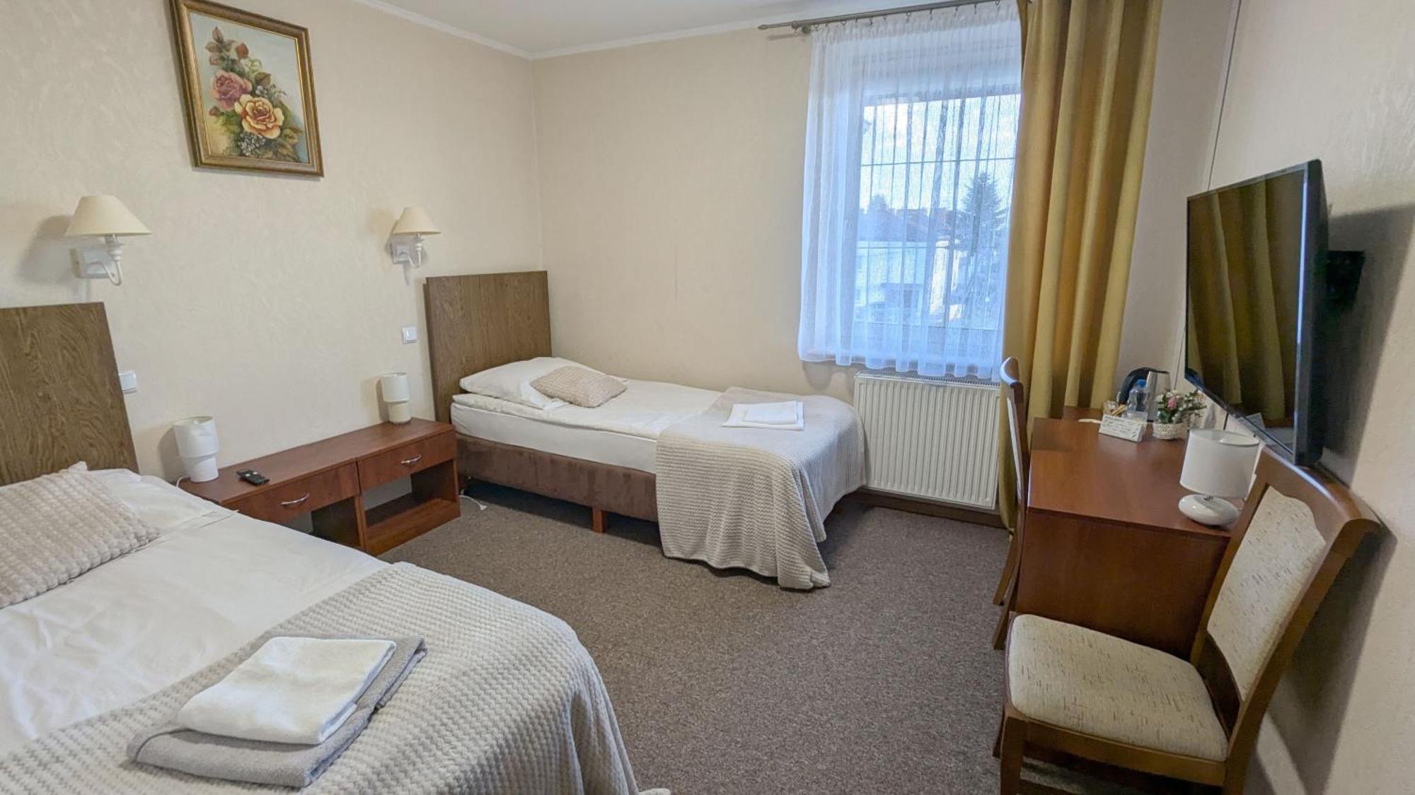 Hotel Magnat Głogów Małopolski Exteriör bild